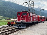 06.08.2019 MGB SACE Zug beim Lokomotivenwechsel im Bahnhof Oberwald