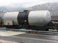 19.02.2016 MGB Uah 2894 Kesselwagen im Güterterminal Bockbart in Visp