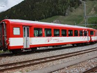 30.05.2016 MGB B 4252 Personenwagen in Andermatt