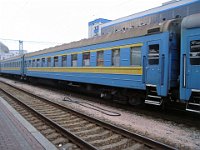 03.08.2002 Schlafwagen im Bahnhof Kiew