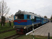 16.04.2017 TU2 136 der Kindereisenbahn Saporoshje im Bahnhof